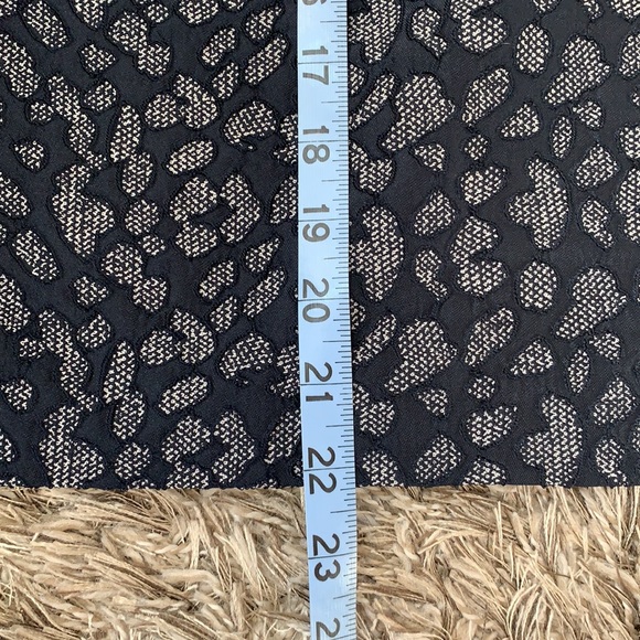 Banana Republic Skirt - Picture 9 of 9